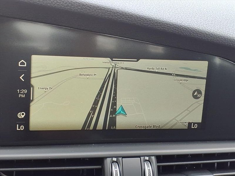 New 2025 Alfa Romeo Giulia AWDImage 24