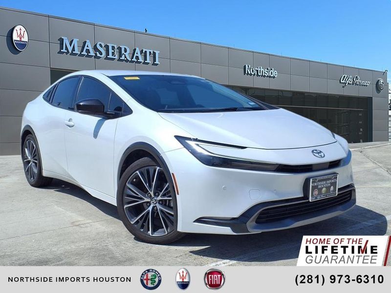 2023 Toyota Prius XLEImage 1