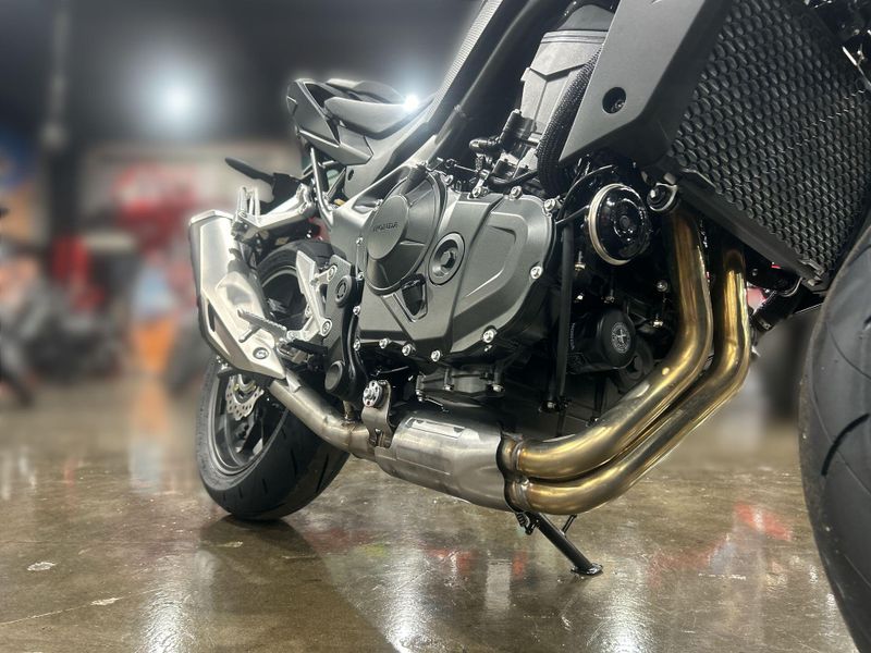 New 2025 Honda CB750 HORNET Image 22