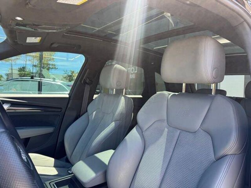 2022 Audi SQ5 Premium