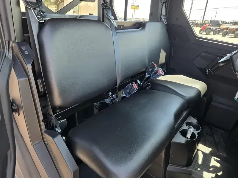 NEW 2027 POLARIS RANGER CREW XP 1000 CAB Image 22