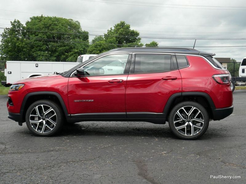 New 2025 Jeep Compass Limited 4x4
