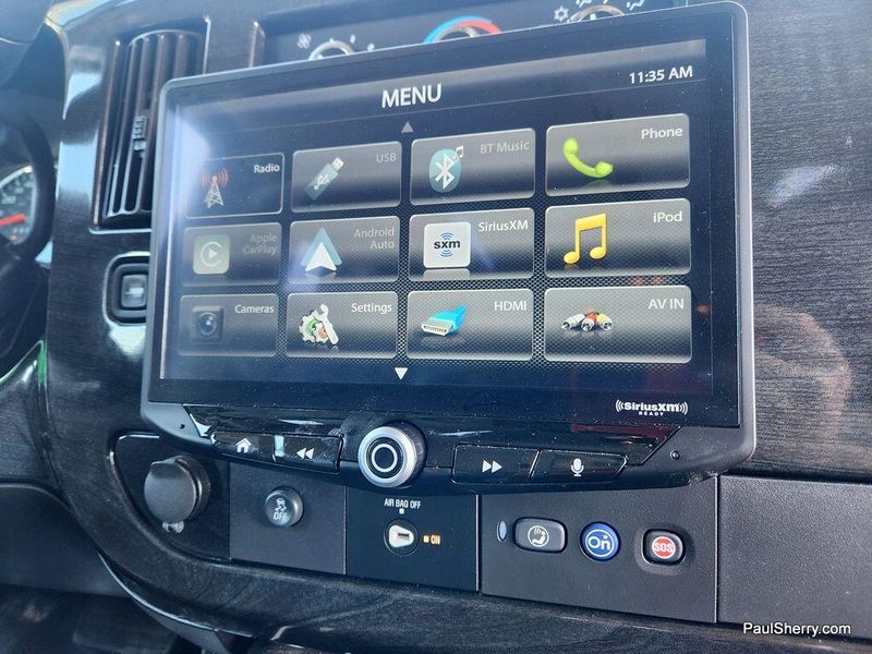 2023 Chevrolet Express Cargo Image 3