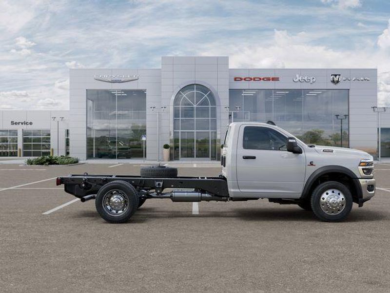 New 2026 RAM 5500 Tradesman Chassis Regular Cab 4x2 84