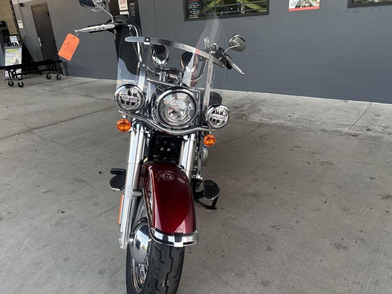 Used 2023 Harley-Davidson HERITAGE CLASSIC 120TH ANNIVERSARY ED Image 15