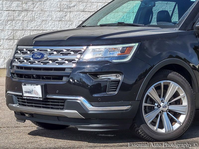 2019 Ford Explorer Limited photo 2