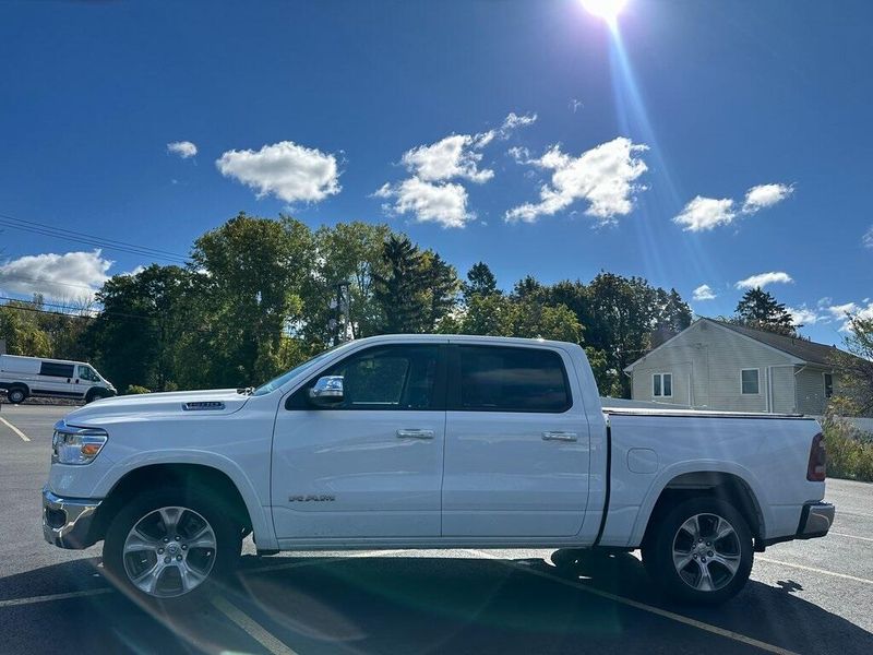 2022 Ram 1500 Laramie photo 8