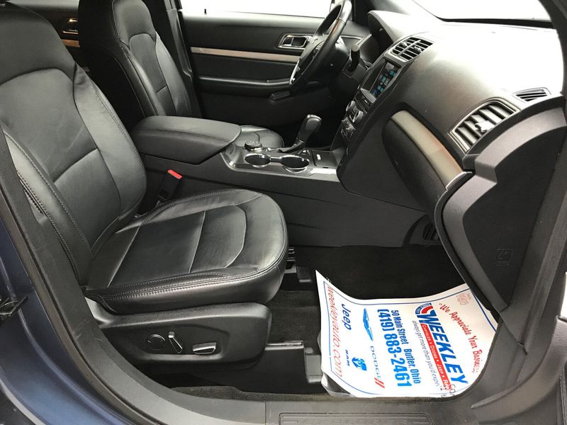 2018 Ford Explorer XLTImage 17