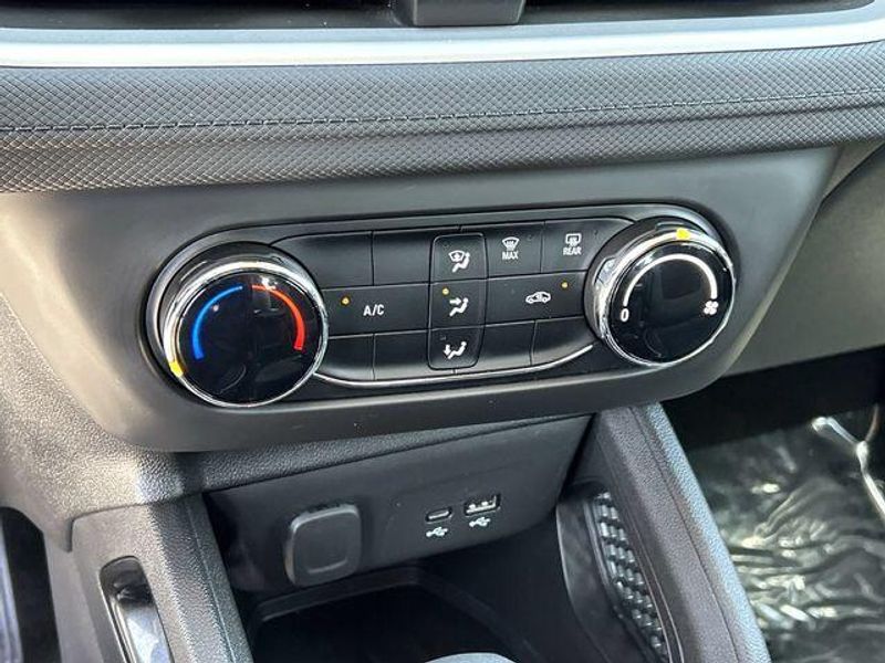 Used 2025 Chevrolet Trailblazer LSImage 26