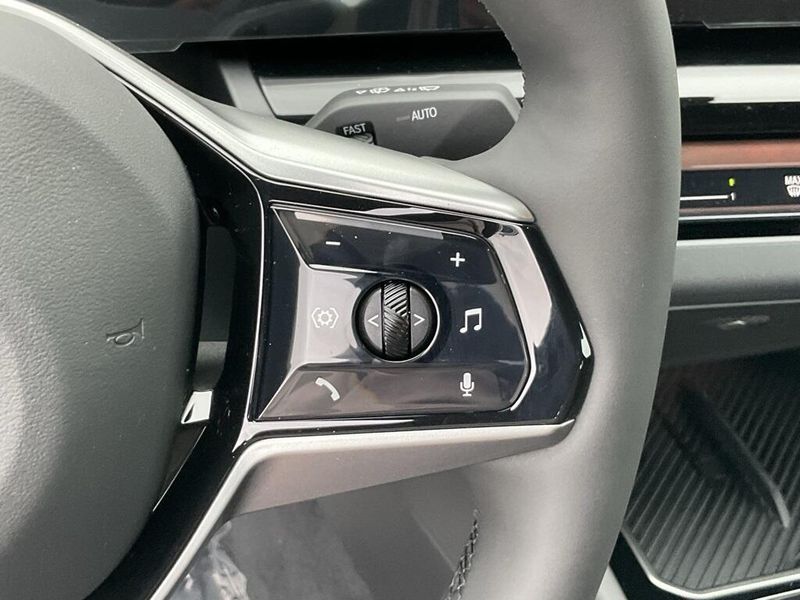 2025 BMW i5 eDrive40Image 24