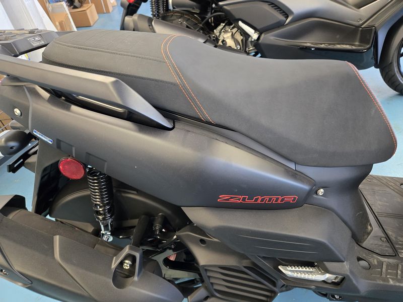 2025 Yamaha ZUMA 125 MATTE BLACK Image 8