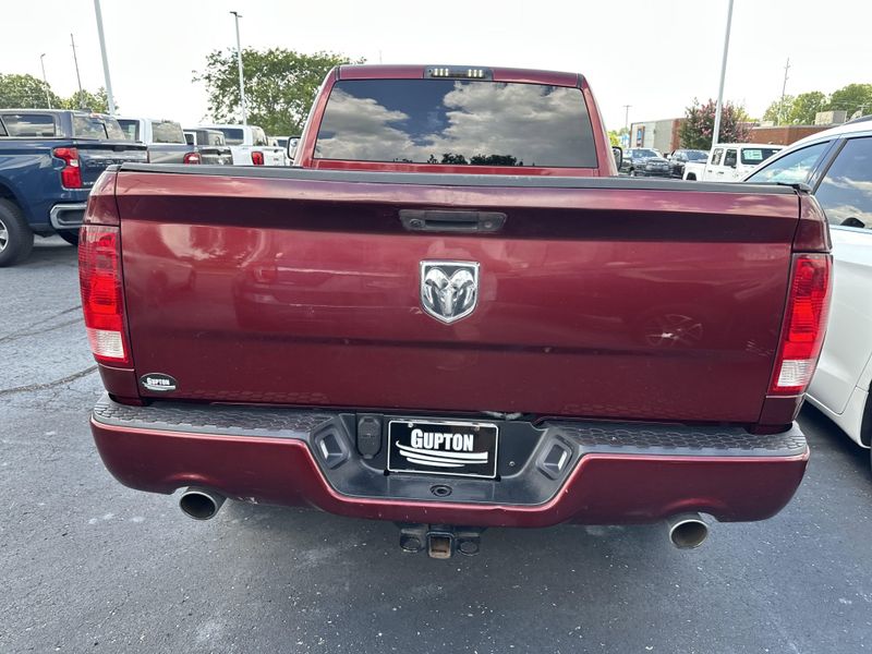 Used 2016 RAM 1500 ExpressImage 9
