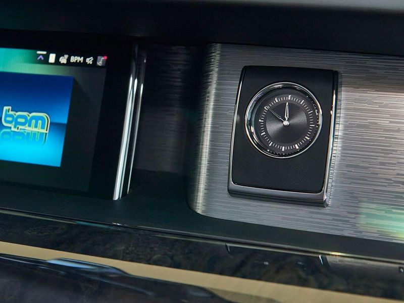 New 2026 Rolls-Royce Phantom Image 17
