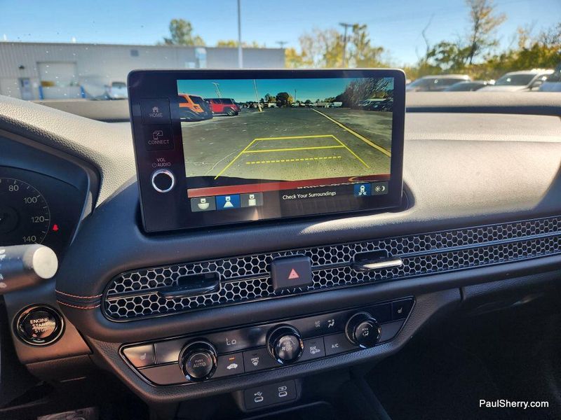 2026 Honda HR-V Sport photo 3