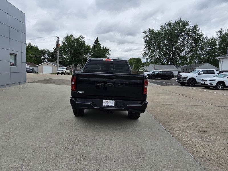 2025 RAM 1500 TradesmanImage 7