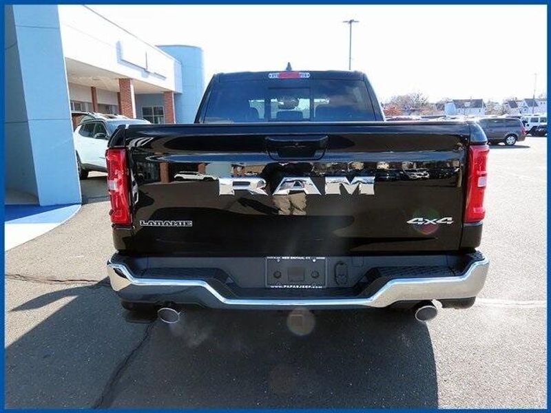 2025 RAM 1500 LaramieImage 5