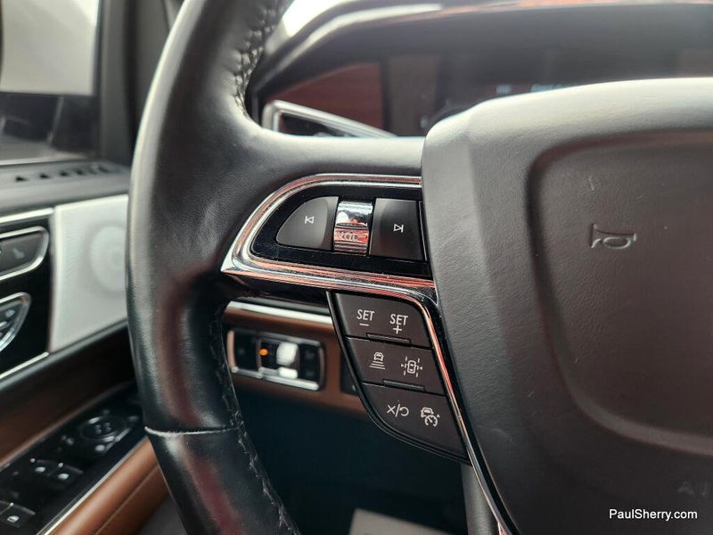 Used 2023 Lincoln Navigator Reserve