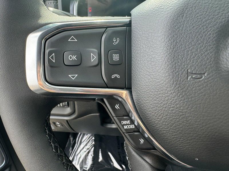 2025 RAM 1500 LaramieImage 20