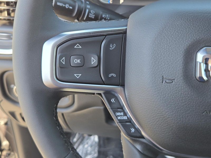 2025 Ram 1500 Big Horn photo 14