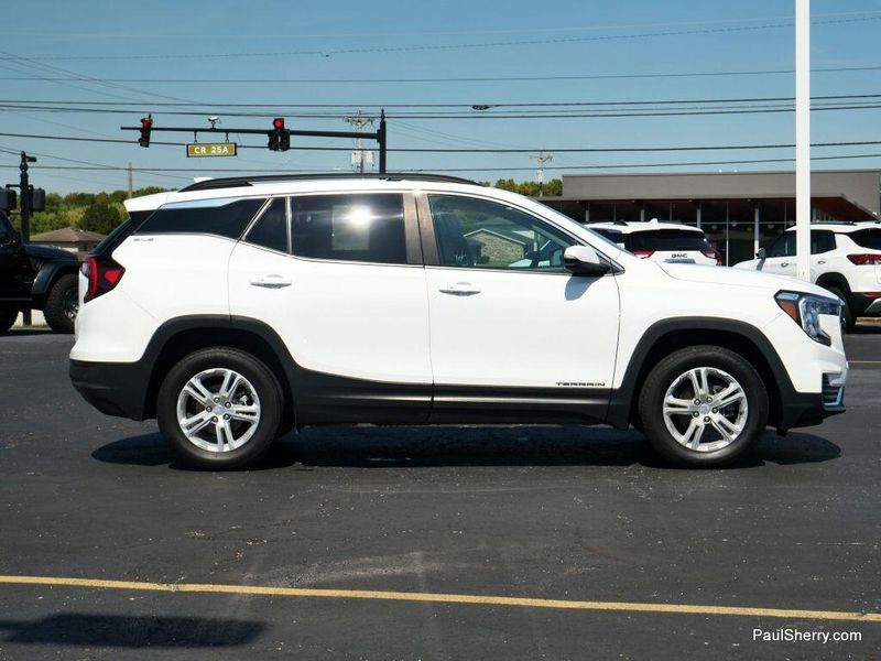 Used 2023 GMC Terrain SLE