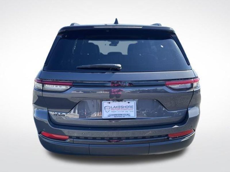 2025 Jeep Grand Cherokee Altitude X 4x4