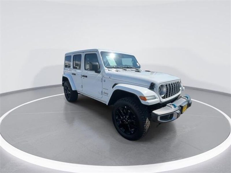 2024 Jeep Wrangler Sahara 4xe photo 2