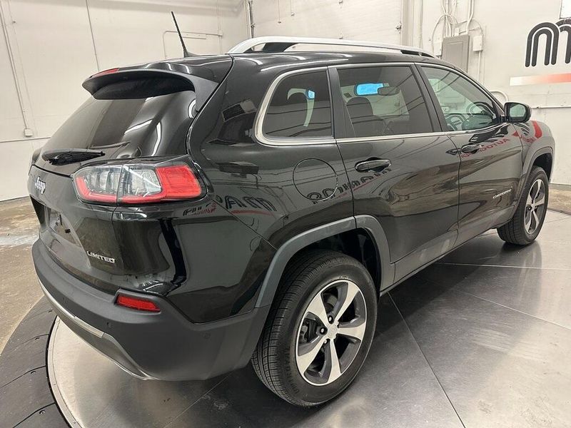 2019 Jeep Cherokee LimitedImage 15