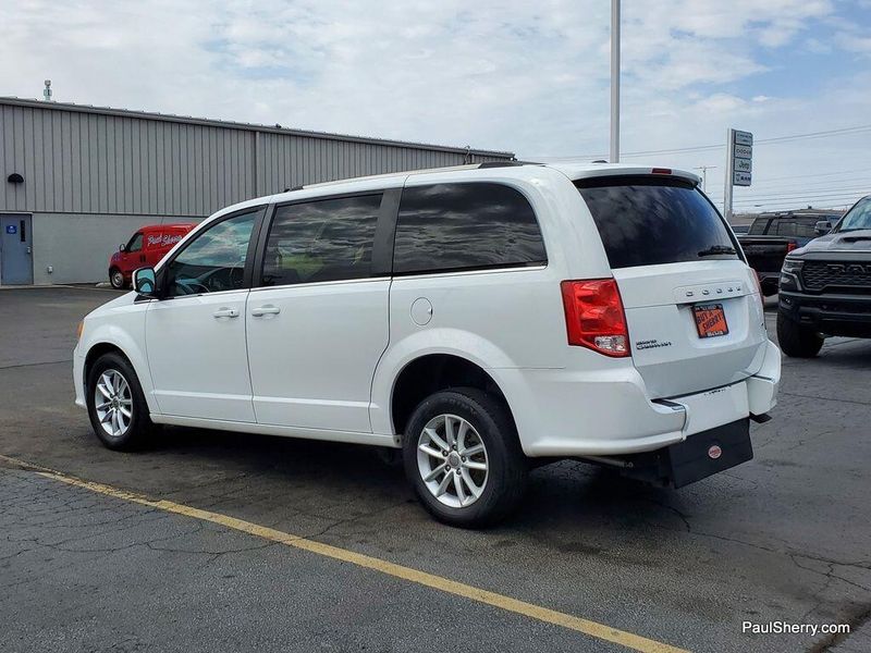 2020 Dodge Grand Caravan SXTImage 13