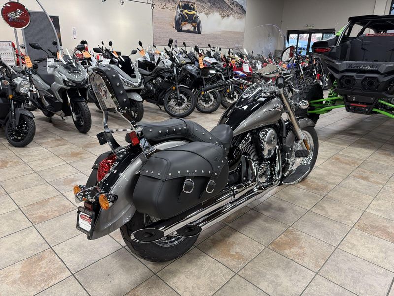 New 2026 Kawasaki VULCAN 900 CLASSIC LT Image 17