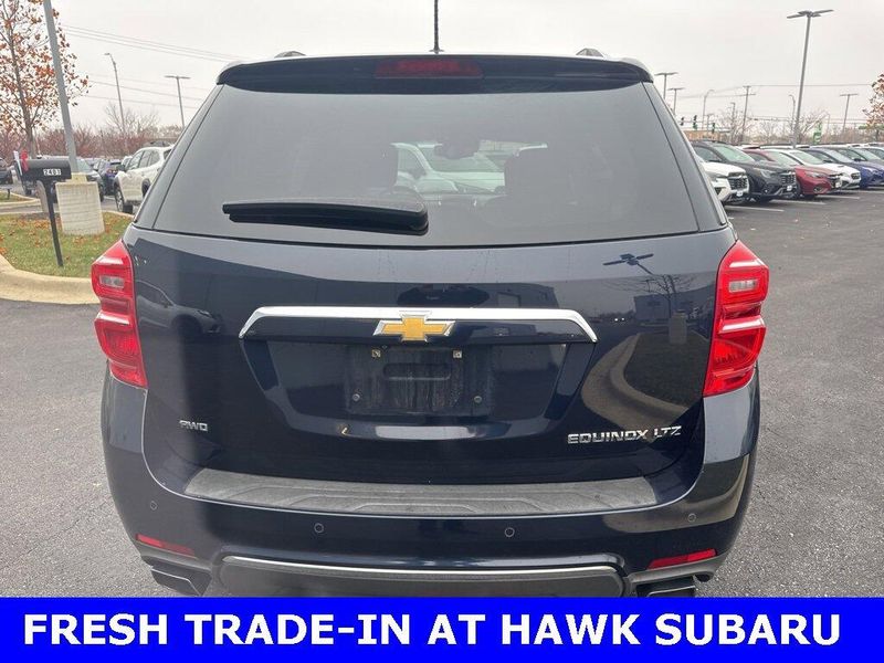2016 Chevrolet Equinox LTZ photo 3