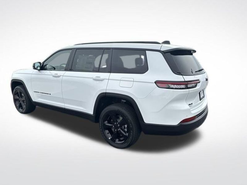 2025 Jeep Grand Cherokee Altitude X2025 Jeep Grand Cherokee L Altitude X 4x4
