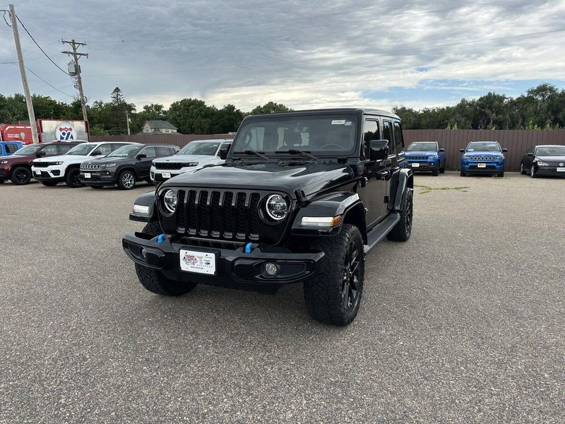 2021 Jeep Wrangler 4xE Unlimited Sahara High AltitudeImage 4