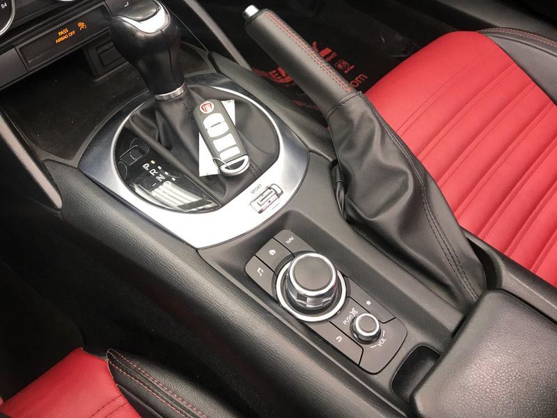 2017 Fiat 124 Spider Elaborazione AbarthImage 8