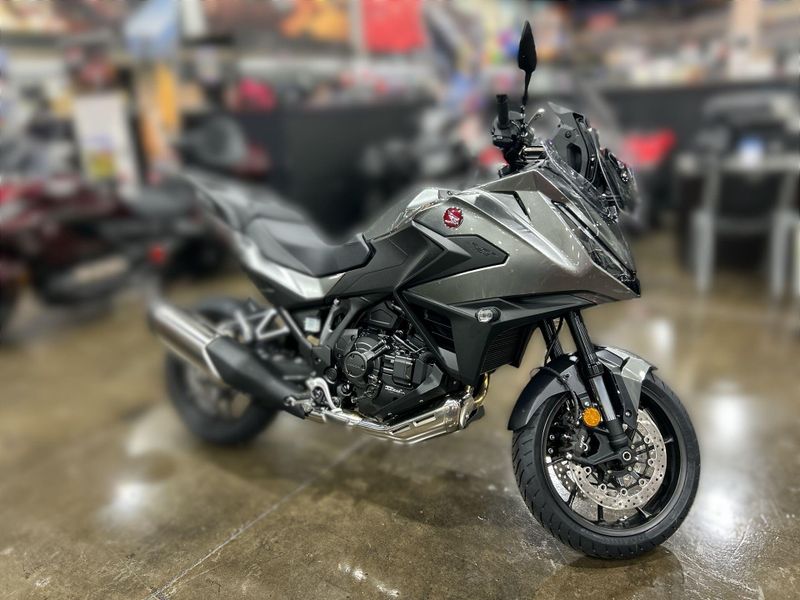 New 2026 Honda NT1100 DCT Image 10