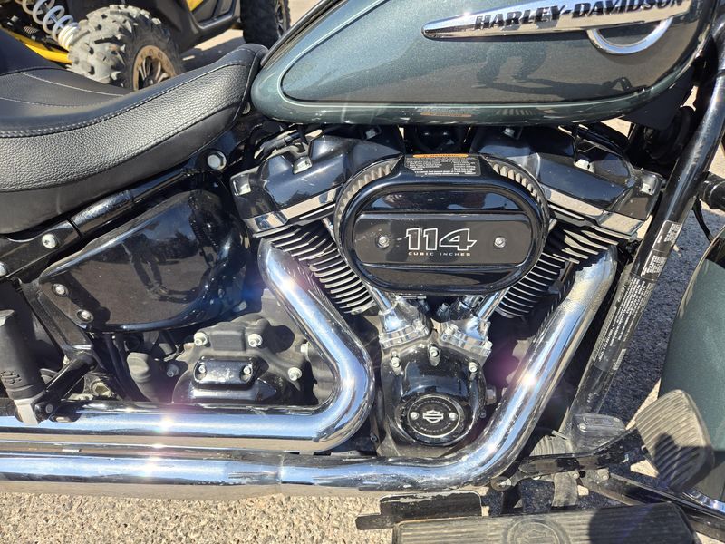 USED 2020 HARLEY SOFTAIL HERITAGE CLASSIC 114 Image 11