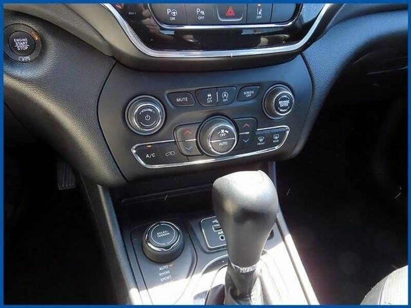 2021 Jeep Cherokee LimitedImage 17