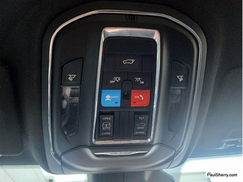 Used 2023 Jeep Grand Cherokee Altitude X