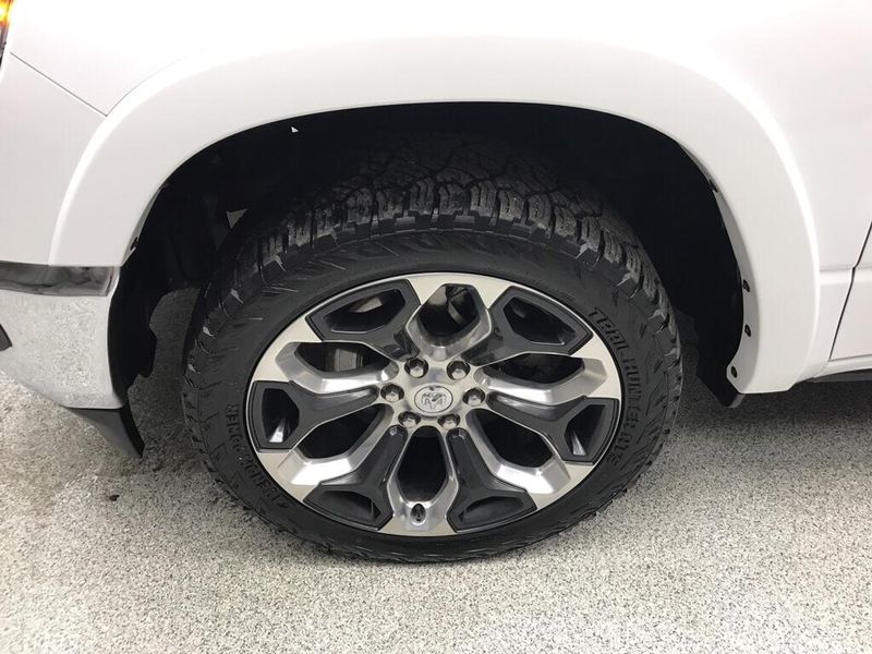 Used 2023 RAM 1500 LimitedImage 7