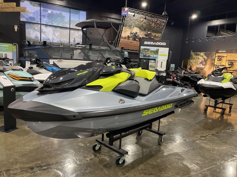 Used 2024 Sea-Doo RXP-X 325 Image 4