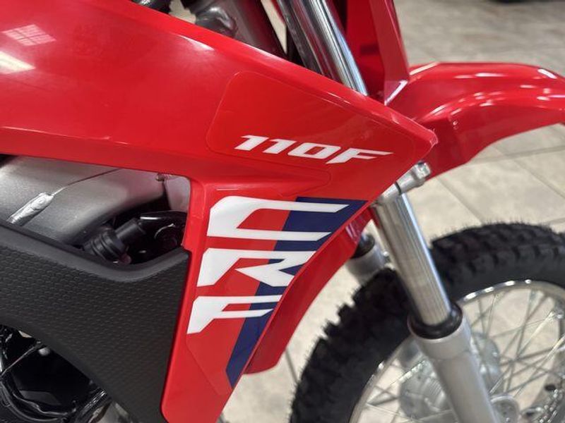 New 2027 Honda CRF110F Image 22