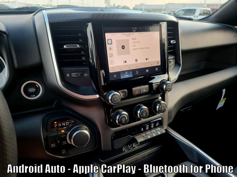 New 2026 RAM 1500 Express Crew Cab 4x4 5'7' Box