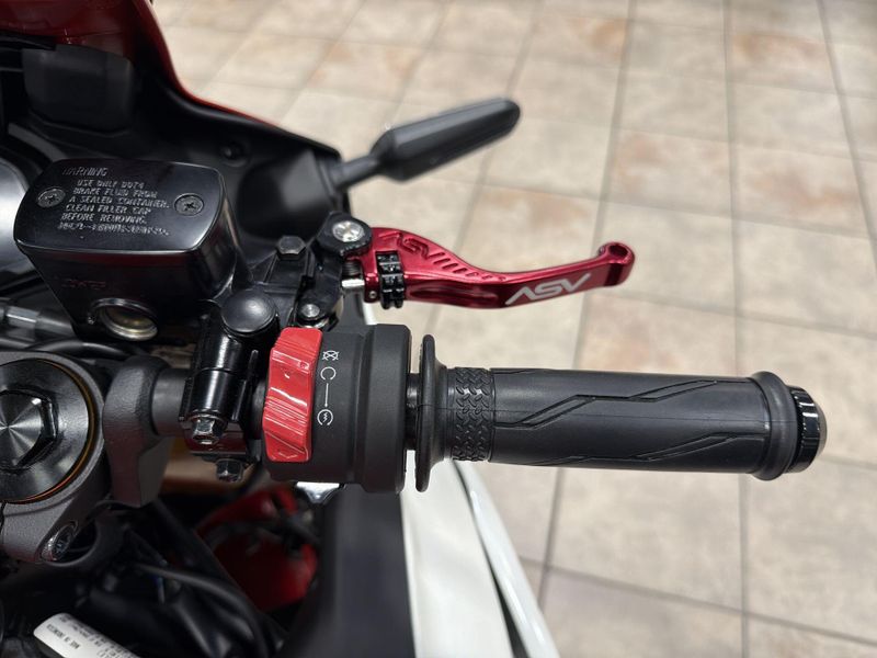 New 2026 Yamaha YZF-R3 ABS CA 70TH ANNIVERSARY EDITION Image 24