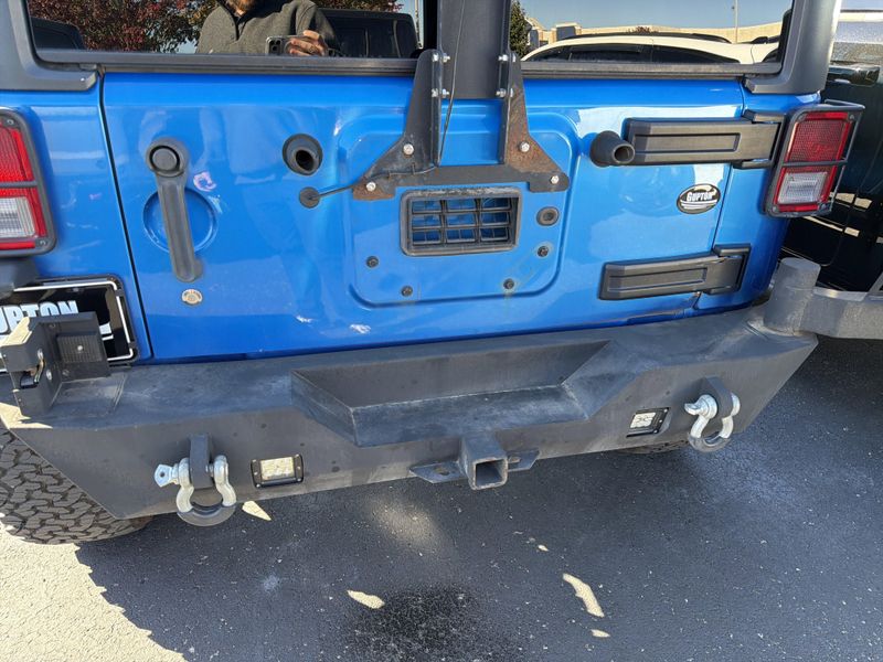 Used 2014 Jeep Wrangler Unlimited Freedom EditionImage 16