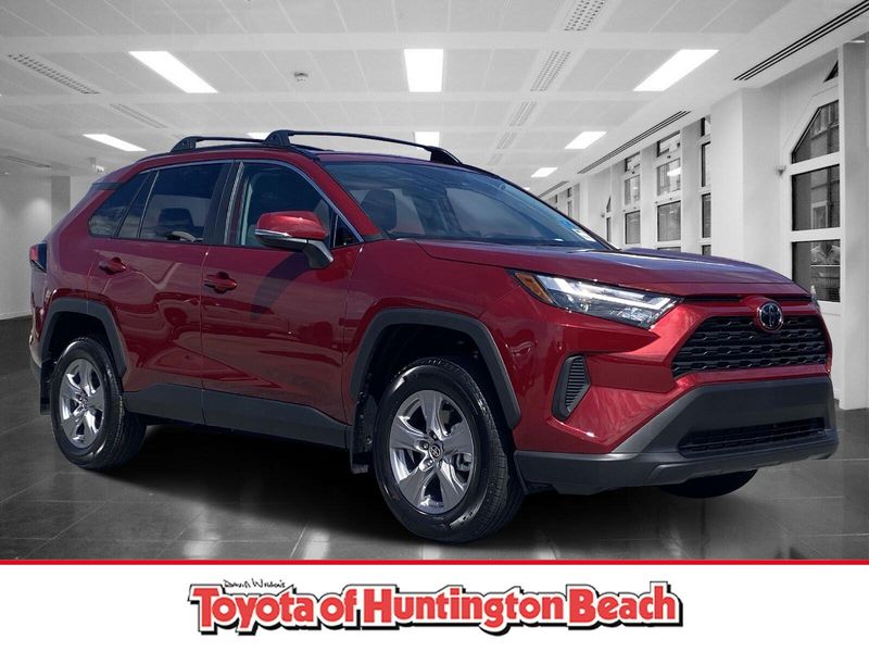 New 2025 Toyota RAV4 XLEImage 1
