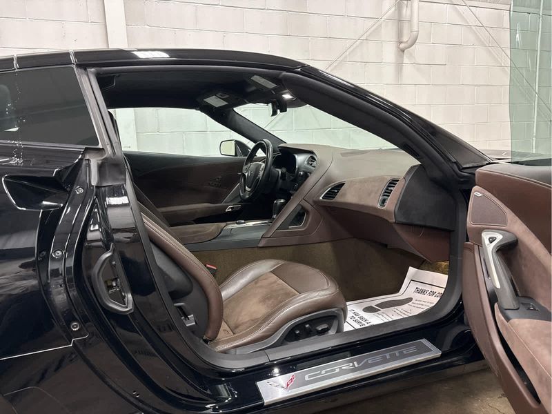 2015 Chevrolet Corvette Stingray 3LT Z51 photo 7