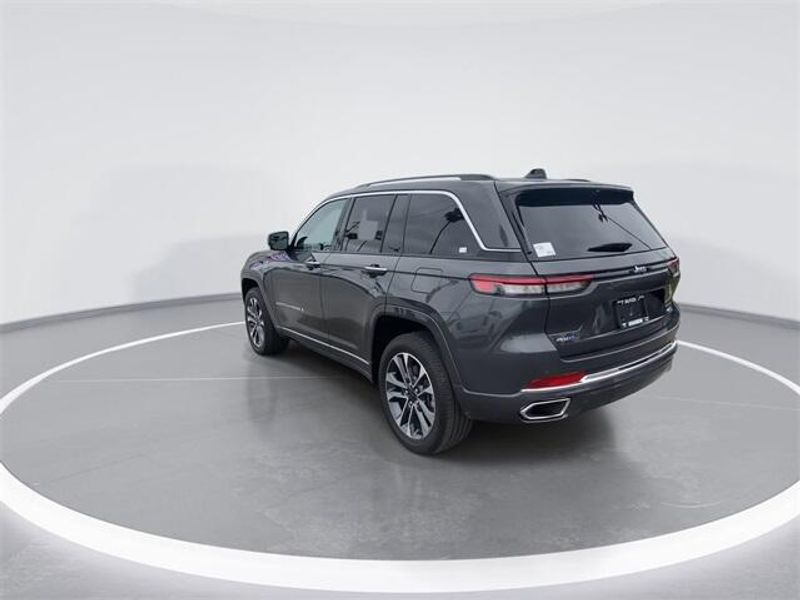 New 2023 Jeep Grand Cherokee Overland 4xeImage 6