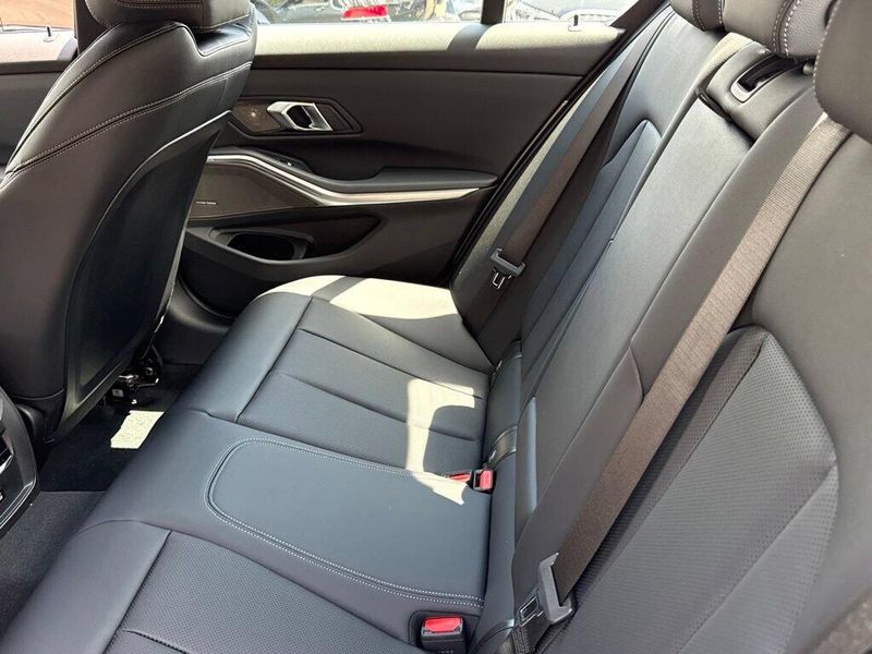 New 2026 BMW 3 Series 330iImage 26