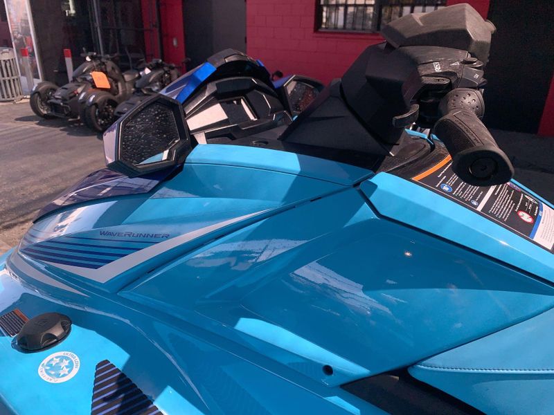 New 2025 Yamaha VX DELUXE Image 18