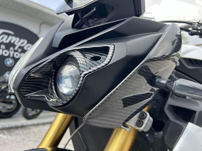 2016 BMW S 1000 R 