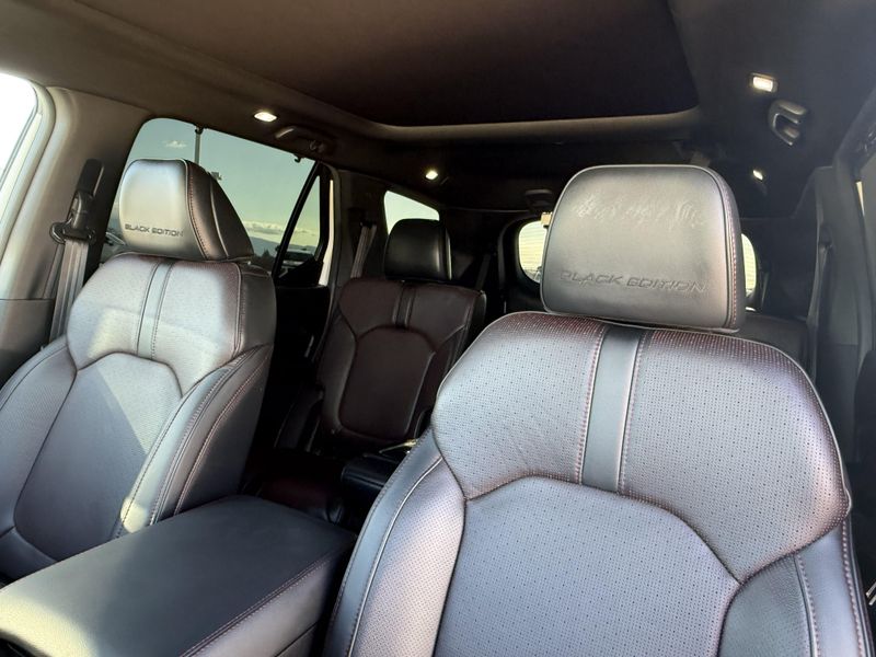 Used 2025 Honda Pilot Black EditionImage 21